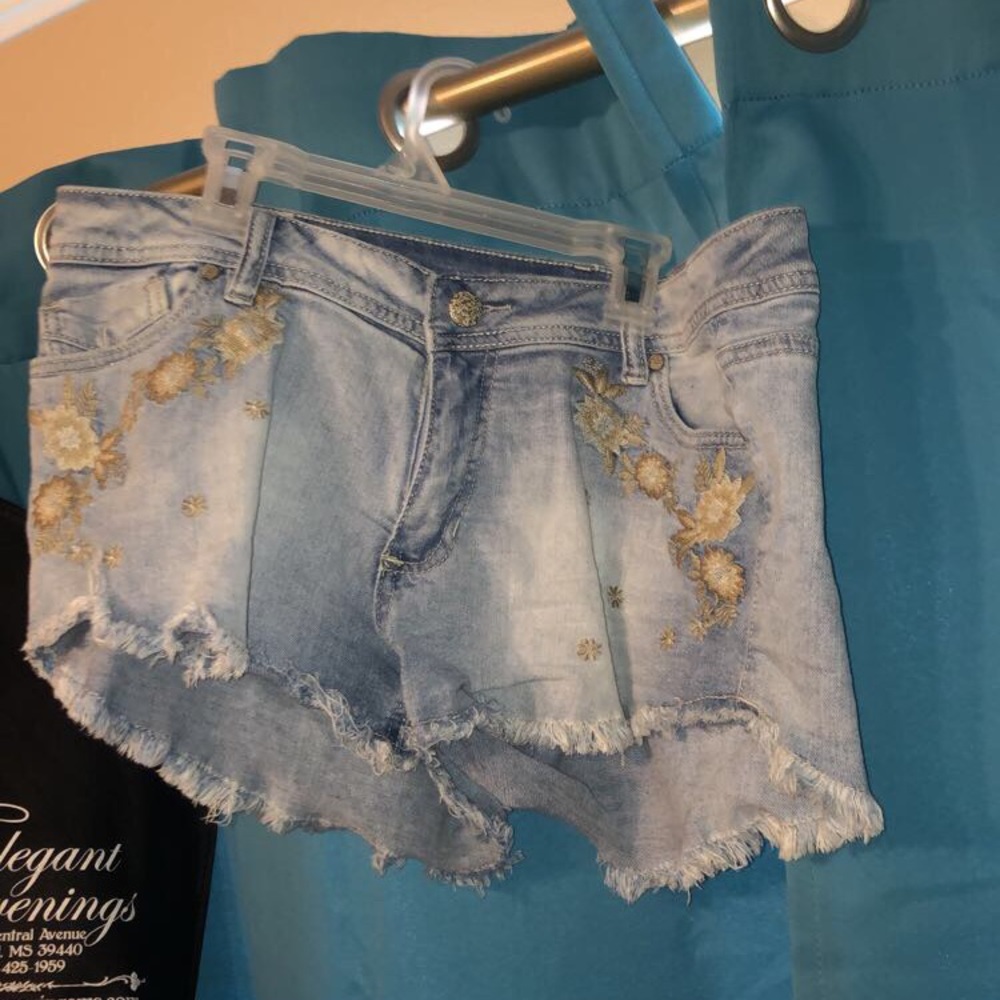 rue21 JEAN SHORTS
